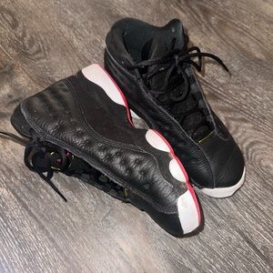 Jordan 13 - Boys Sz: 6